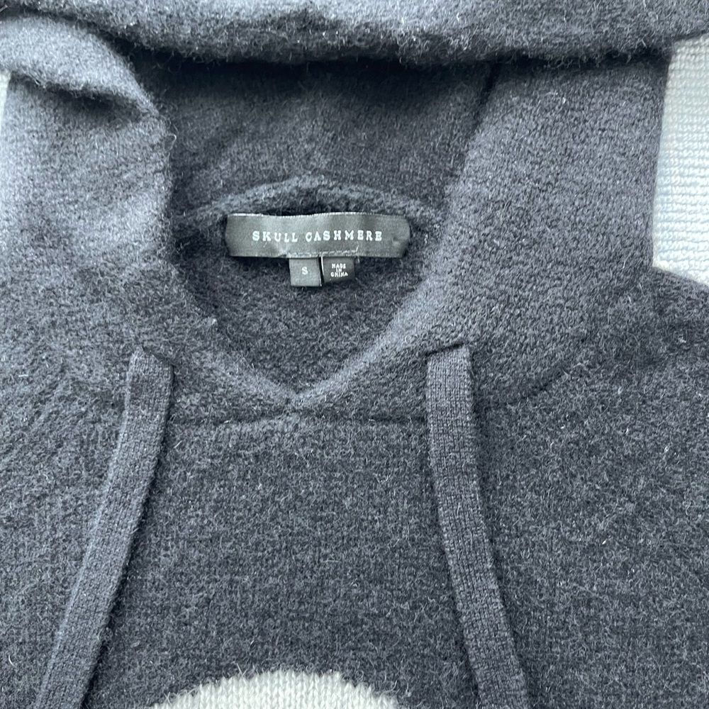 360 Skull Cashmere Camo Skull Cashmere Hoodie in Black - Size Small - Picture 4 of 4